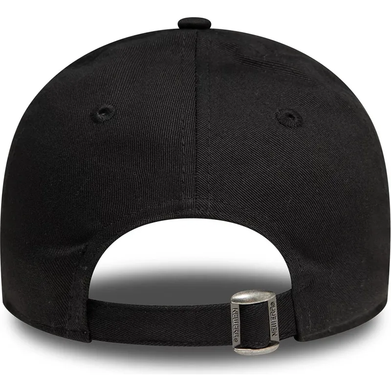 justerbar-sort-kvindekasket-med-buet-skygge-9twenty-flame-visor-fra-new-era