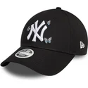 shapka-izvita-cherna-reguliruem-9twenty-icon-butterflies-na-new-york-yankees-mlb-ot-new-era