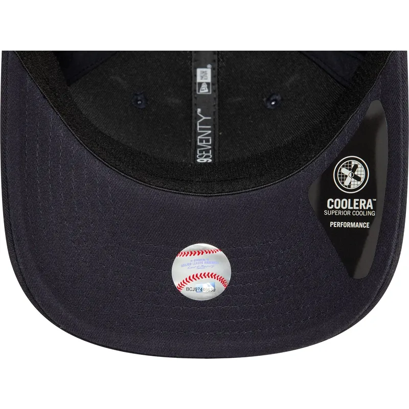 shapka-izvita-tmnosin-snapbek-9seventy-stretch-snap-na-new-york-yankees-mlb-ot-new-era