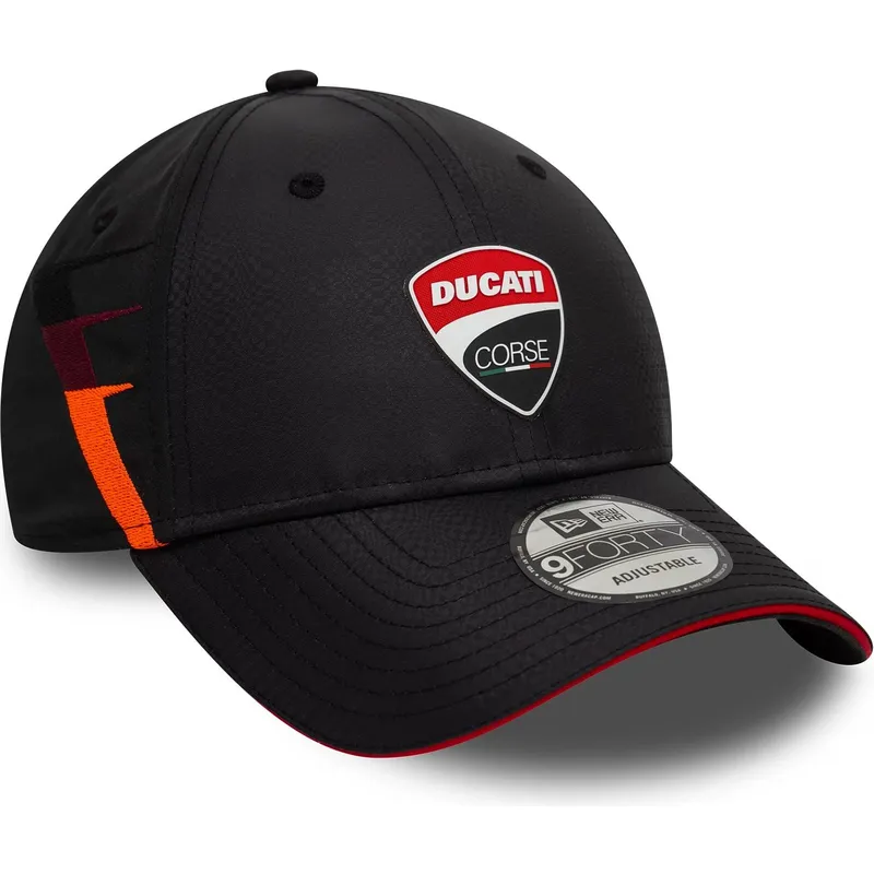 shapka-izvita-cherna-reguliruem-9forty-gradient-print-na-ducati-motor-motogp-ot-new-era