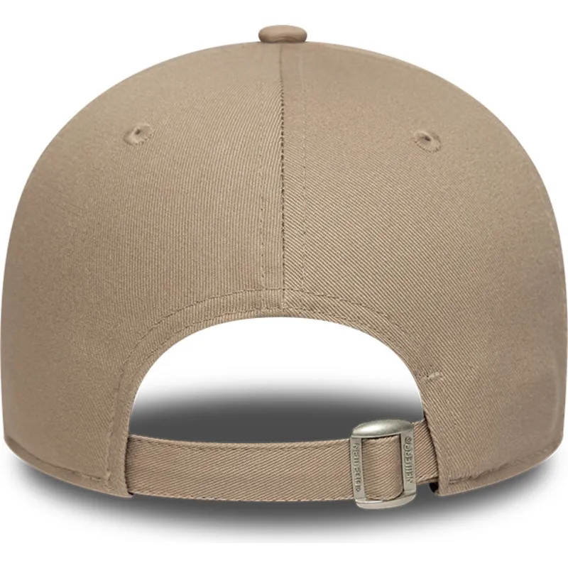 shapka-izvita-kafyav-reguliruem-9forty-league-essential-na-new-york-yankees-mlb-ot-new-era shapka-izvita-kafyav-reguliruem-9forty-league-essential-na-new-york-yankees-mlb-ot-new-era