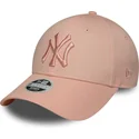 shapka-izvita-roza-reguliruem-9forty-league-essential-na-new-york-yankees-mlb-ot-new-era