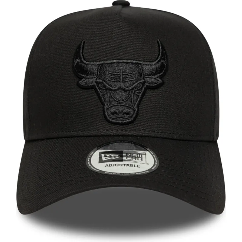 shapka-izvita-cherna-snapbek-e-frame-essential-na-chicago-bulls-nba-ot-new-era