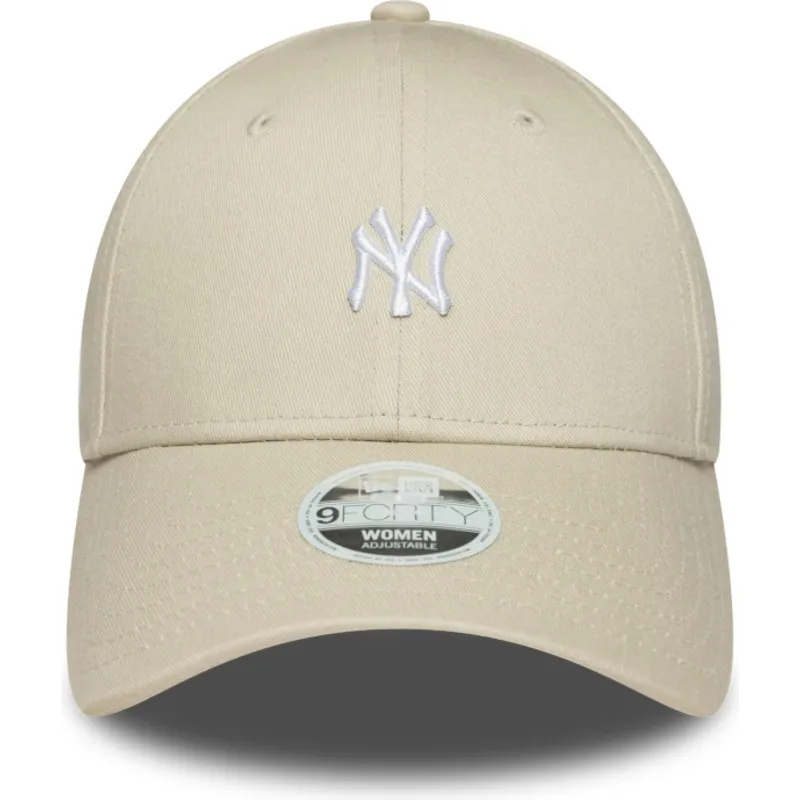 shapka-izvita-bezhov-reguliruem-9forty-mini-na-new-york-yankees-mlb-ot-new-era