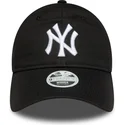 new-era-9twenty-league-essential-new-york-yankees-mlb-justerbar-sort-kvindekasket-med-buet-skygge