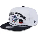 new-era-flat-brim-golfer-championship-pin-new-york-yankees-atlanta-braves-mlb-white-and-black-snapback-cap