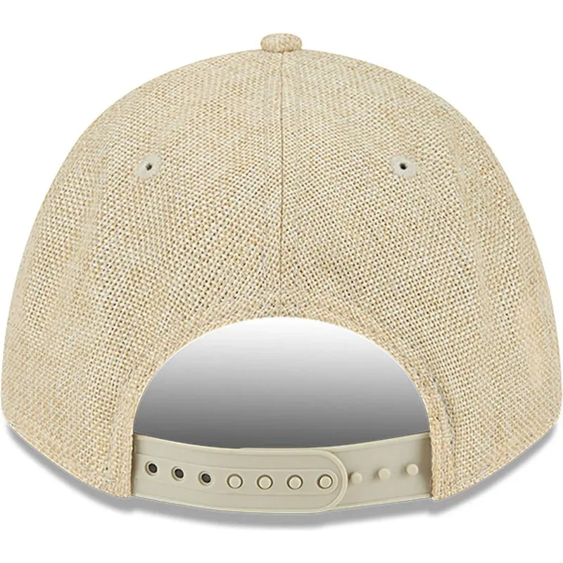 shapka-izvita-bezhov-snapbek-9forty-m-crown-a-frame-cotton-weave-na-los-angeles-dodgers-mlb-ot-new-era