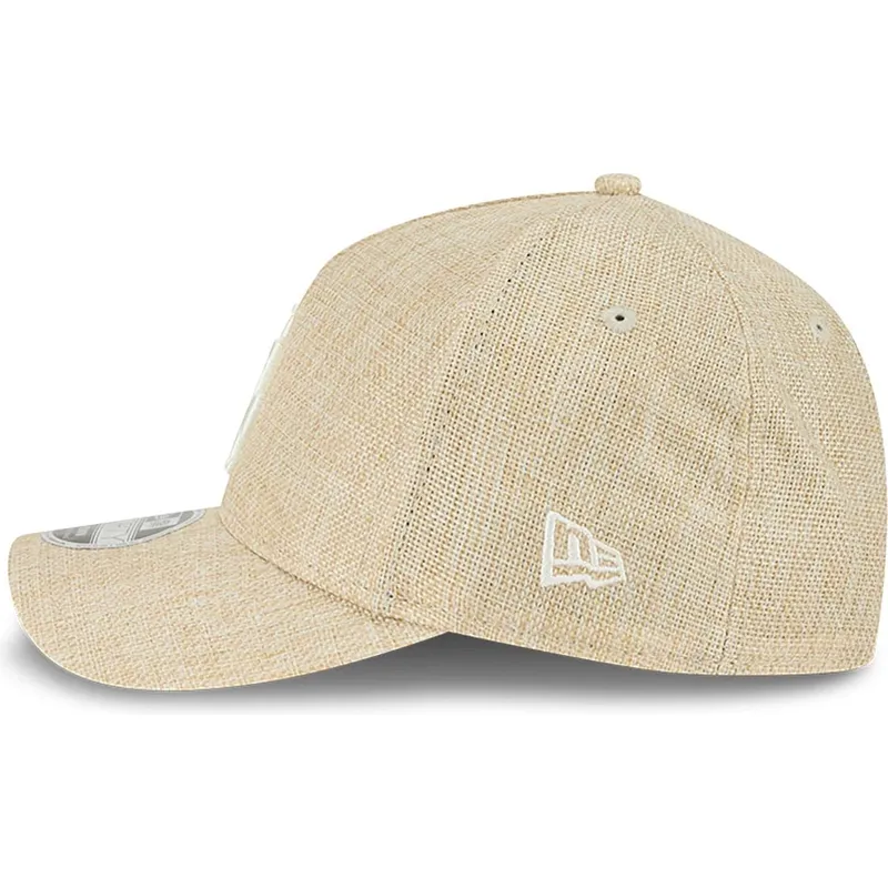 shapka-izvita-bezhov-snapbek-9forty-m-crown-a-frame-cotton-weave-na-los-angeles-dodgers-mlb-ot-new-era