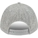 shapka-izvita-siv-snapbek-9forty-m-crown-a-frame-cotton-weave-na-los-angeles-lakers-nba-ot-new-era