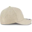 shapka-izvita-bezhov-snapbek-9forty-m-crown-a-frame-cotton-weave-na-philadelphia-phillies-mlb-ot-new-era