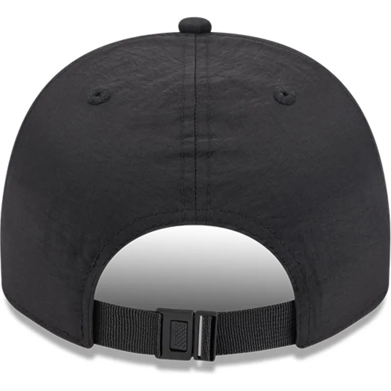 shapka-izvita-cherna-reguliruem-golfer-everyday-nylon-na-chicago-bulls-nba-ot-new-era