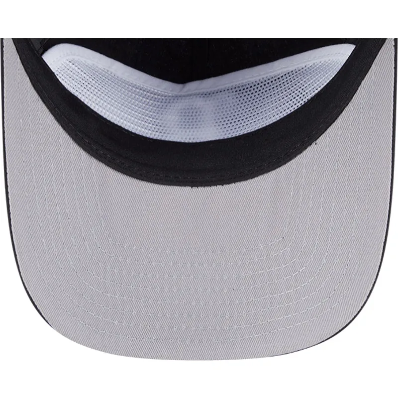 shapka-izvita-cherna-reguliruem-golfer-everyday-nylon-na-boston-red-sox-mlb-ot-new-era