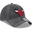 graue-verstellbare-curved-cap-9twenty-washed-contrast-der-chicago-bulls-nba-von-new-era