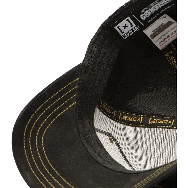 schwarze-gebogene-snapback-kappe-robot-grendizer-gol5-gre-von-capslab