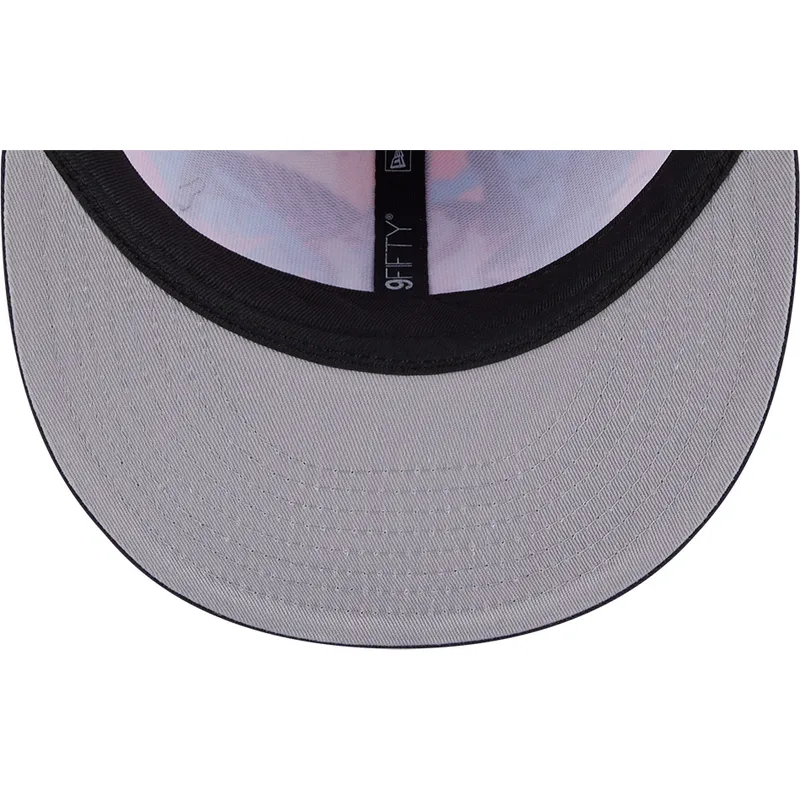 mehrfarbige-flache-snapback-kappe-9fifty-printed-spring-training-fan-pack-2025-der-new-york-yankees-mlb-von-new-era