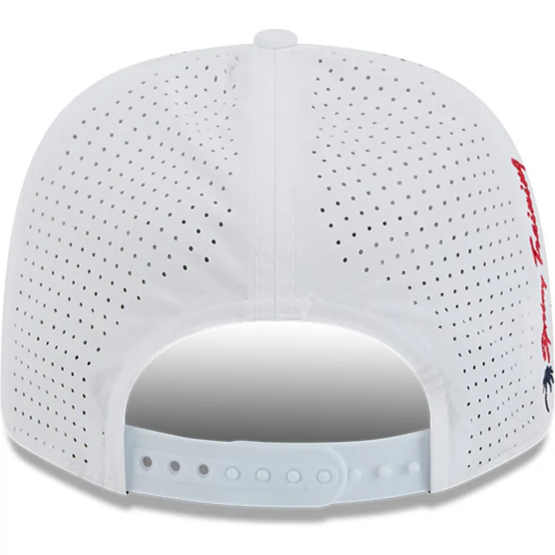 shapka-izvita-traker-byala-snapbek-9seventy-perf-spring-training-fan-pack-2025-na-boston-red-sox-mlb-ot-new-era
