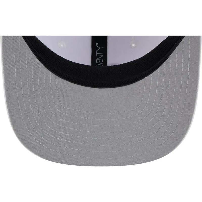 shapka-izvita-traker-byala-snapbek-9seventy-perf-spring-training-fan-pack-2025-na-boston-red-sox-mlb-ot-new-era