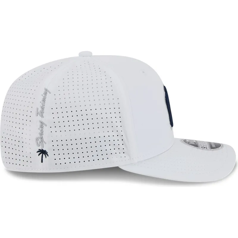 shapka-izvita-traker-byala-snapbek-9seventy-perf-spring-training-fan-pack-2025-na-new-york-yankees-mlb-ot-new-era shapka-izvita-traker-byala-snapbek-9seventy-perf-spring-training-fan-pack-2025-na-new-york-yankees-mlb-ot-new-era