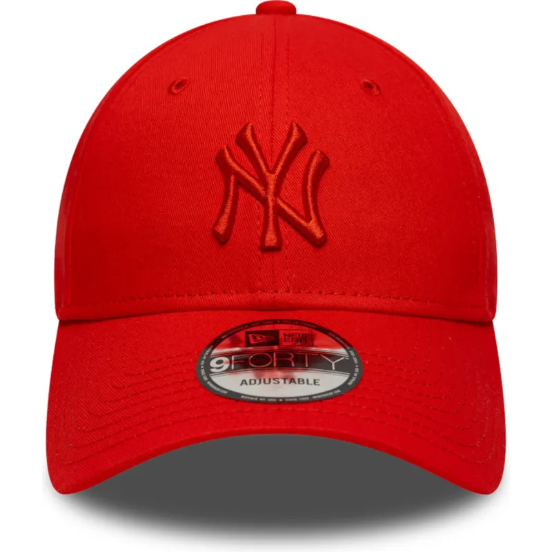 shapka-izvita-chervena-reguliruem-9forty-colour-pack-na-new-york-yankees-mlb-ot-new-era shapka-izvita-chervena-reguliruem-9forty-colour-pack-na-new-york-yankees-mlb-ot-new-era
