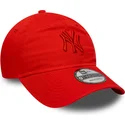 rote-verstellbare-curved-cap-mit-rotem-logo-9twenty-colour-pack-der-new-york-yankees-mlb-von-new-era