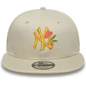 beige-floral-9fifty-snapback-flatcap-der-new-york-yankees-mlb-von-new-era