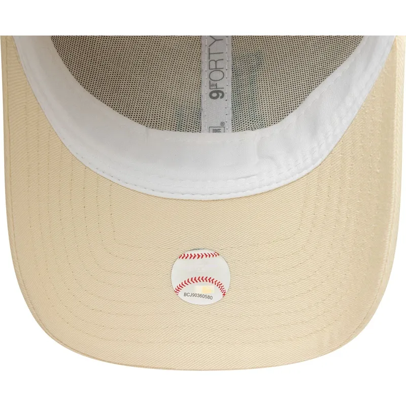 shapka-izvita-bezhov-reguliruem-9forty-team-outline-na-los-angeles-dodgers-mlb-ot-new-era
