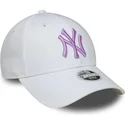 shapka-izvita-byala-reguliruem-9forty-league-essential-na-new-york-yankees-mlb-ot-new-era