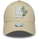 verstellbare-beige-damen-cap-mit-gebogenem-schirm-9forty-floral-icon-los-angeles-dodgers-mlb-von-new-era