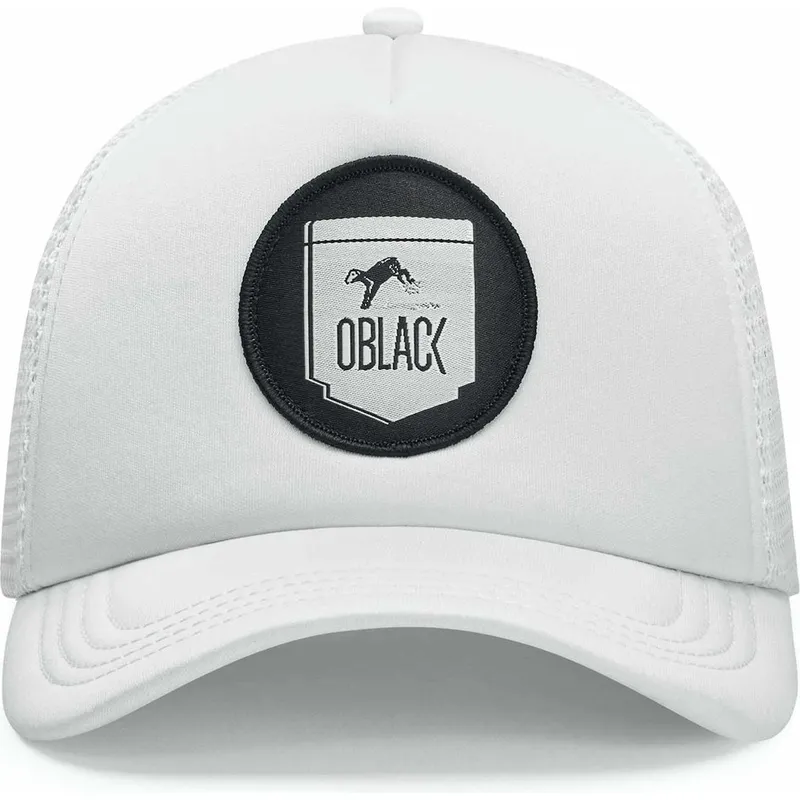 shapka-izvita-traker-byala-snapbek-classic-ot-oblack shapka-izvita-traker-byala-snapbek-classic-ot-oblack