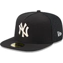 shapka-ploska-cherna-prilepnala-59fifty-day-a-frame-na-new-york-yankees-mlb-ot-new-era