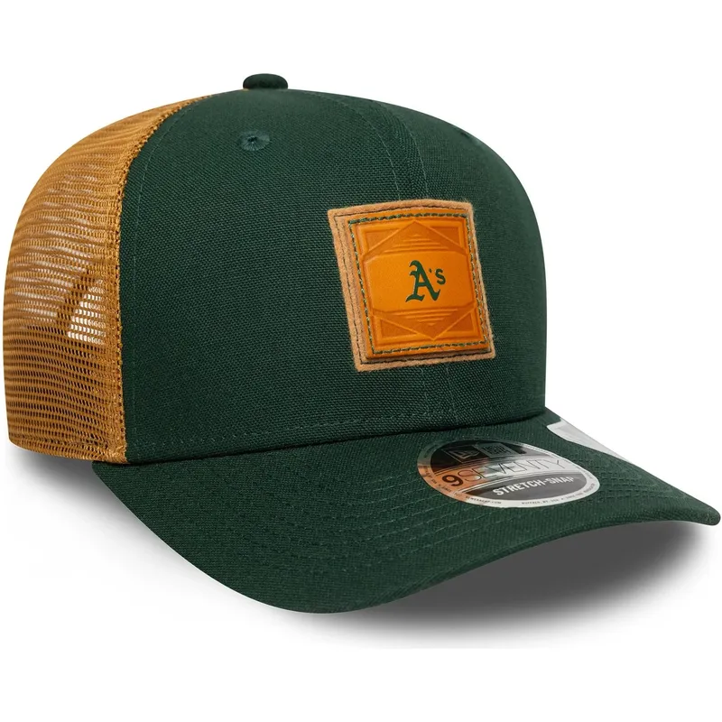 shapka-izvita-traker-zelena-snapbek-9seventy-stretch-snap-debossed-na-oakland-athletics-mlb-ot-new-era