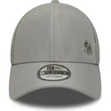 shapka-izvita-shapka-traker-siv-reguliruema-9forty-flawless-na-new-york-yankees-mlb-ot-new-era