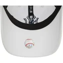 casquette-courbee-blanche-ajustable-avec-logo-bleu-9twenty-core-classic-new-york-yankees-mlb-new-era