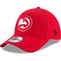 shapka-izvita-chervena-reguliruem-9forty-the-league-na-atlanta-hawks-nba-ot-new-era