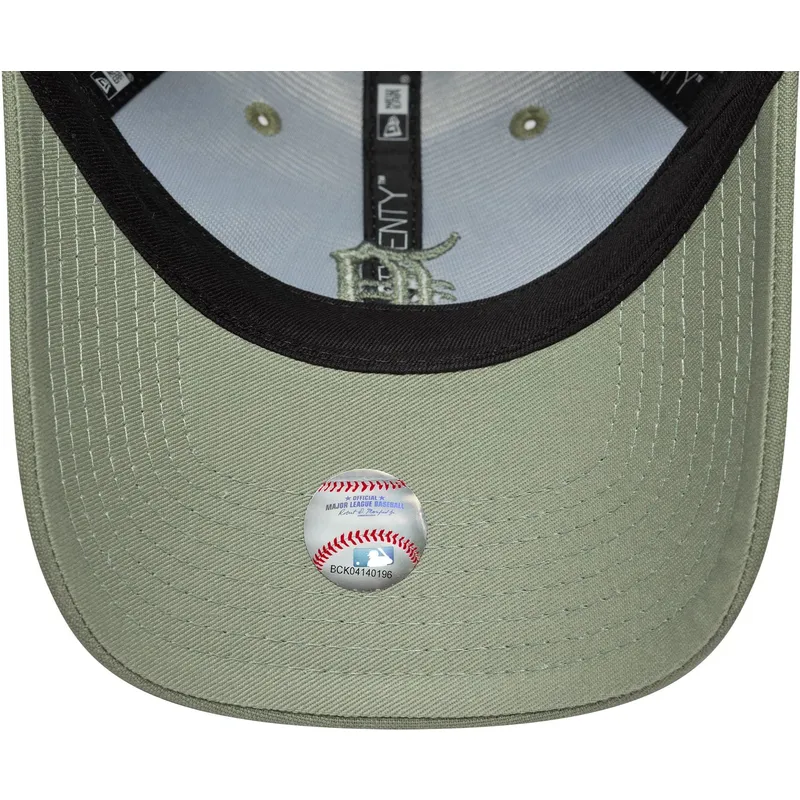 shapka-izvita-zelena-reguliruem-9twenty-linen-na-detroit-tigers-mlb-ot-new-era
