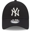 new-era-new-york-yankees-mlb-9forty-metallic-logo-sort-justerbar-kvindekasket-med-buet-skygge