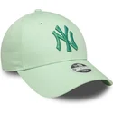 new-era-curved-brim-women-green-logo-9forty-metallic-logo-new-york-yankees-mlb-green-adjustable-cap