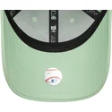 new-era-curved-brim-women-green-logo-9forty-metallic-logo-new-york-yankees-mlb-green-adjustable-cap