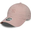 casquette-courbee-rose-ajustable-pour-femme-avec-logo-rose-9twenty-mini-washed-new-york-yankees-mlb-new-era