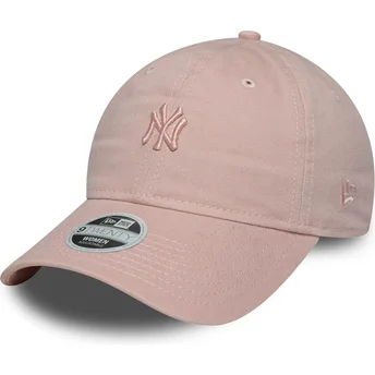 Casquette courbée rose ajustable pour femme avec logo rose 9TWENTY Mini Washed New York Yankees MLB New Era