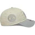 new-era-curved-brim-damska-9twenty-world-series-cooperstown-new-york-yankees-mlb-bezhova-i-siva-reguliruema-shapka