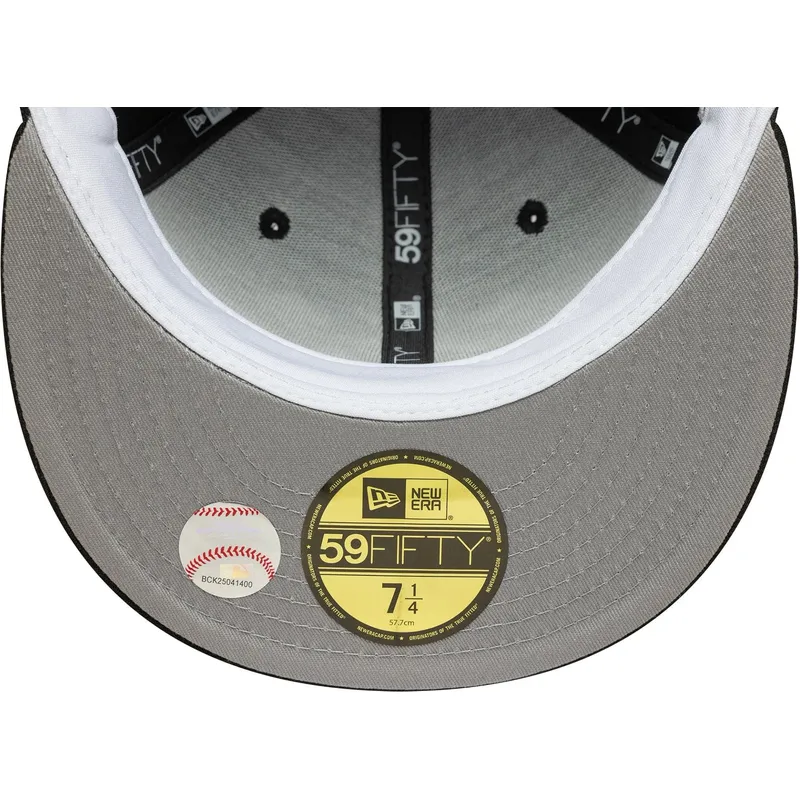 shapka-ploska-cherna-prilepnala-59fifty-paisley-na-new-york-yankees-mlb-ot-new-era
