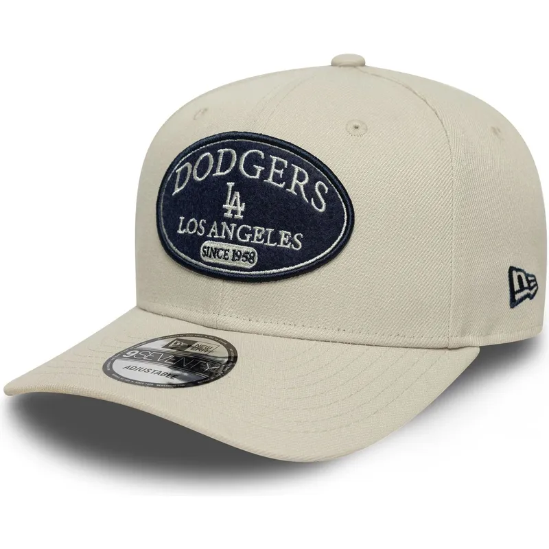 shapka-izvita-bezhov-snapbek-9seventy-stretch-snap-patch-na-los-angeles-dodgers-mlb-ot-new-era