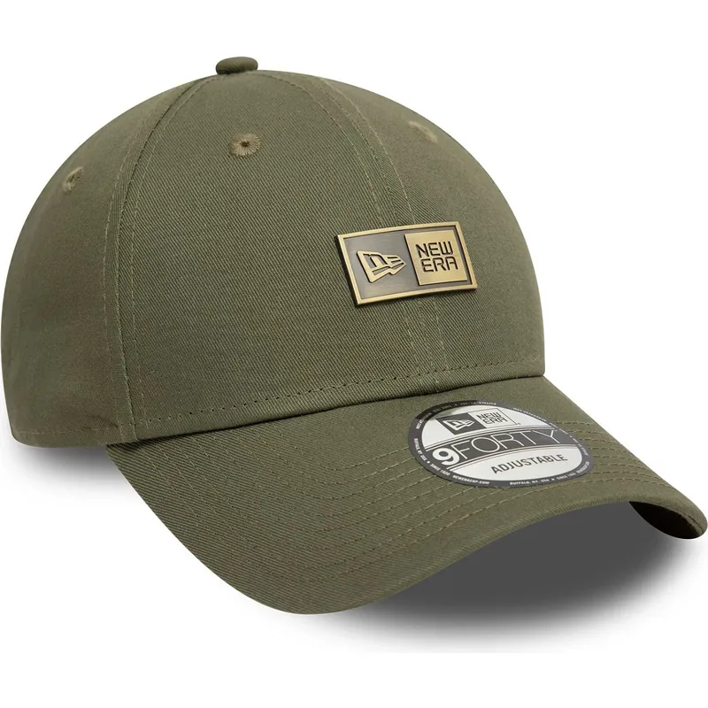 grune-verstellbare-curved-cap-9forty-badge-von-new-era