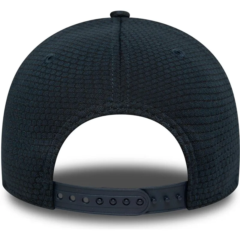 shapka-izvita-tmnosin-snapbek-9forty-flawless-mesh-na-new-york-yankees-mlb-ot-new-era