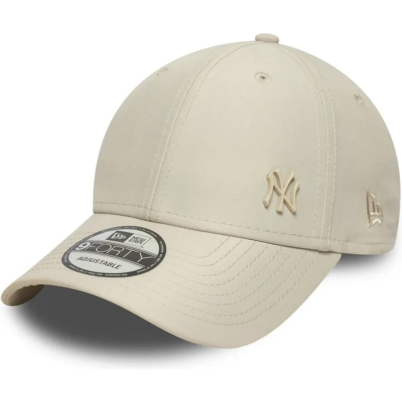 beige-justerbar-buet-kasket-med-beige-logo-9forty-tonal-flawless-fra-new-york-yankees-mlb-fra-new-era