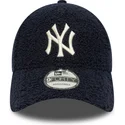 shapka-izvita-tmnosin-reguliruem-9forty-borg-na-new-york-yankees-mlb-ot-new-era