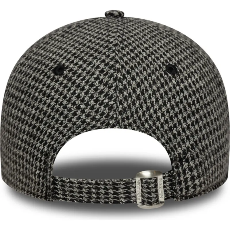 shapka-izvita-cherna-reguliruem-9twenty-houndstooth-na-new-york-yankees-mlb-ot-new-era