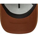 braune-trucker-kappe-a-frame-suede-oval-patch-von-new-era