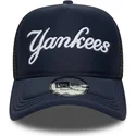 shapka-izvita-traker-tmnosin-snapbek-a-frame-script-na-new-york-yankees-mlb-ot-new-era